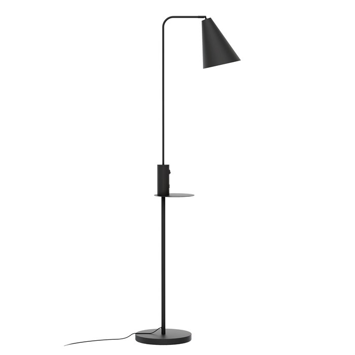 Miljøbillede med Vigo USB gulvlampe i sort fra Design by Grönlund.