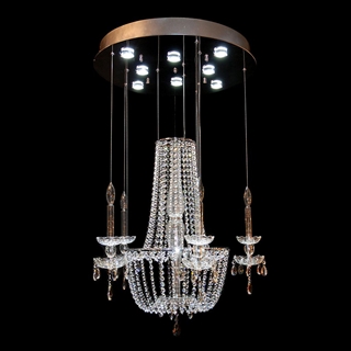 Queen loftslampe/lysekrone fra Design by Grönlund i krom.