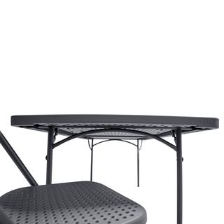 Bordet i stående tilstand set i bordpladens højde