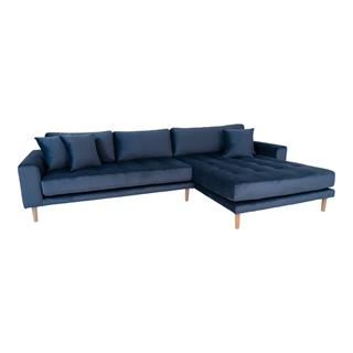 Sofaen set skråt forfra