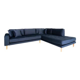 Sofaen set skråt forfra