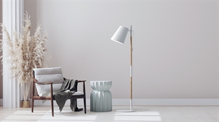 Miljøbillede med Finder gulvlampe i hvid fra Design by Grönlund