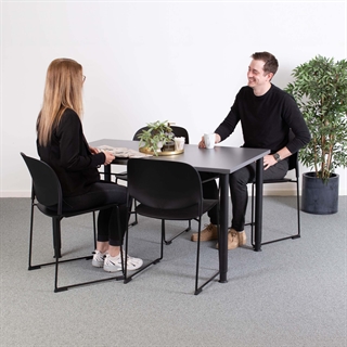 Miljøbillede af Easystack konferencestol fra FTI.
