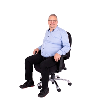 G6 XL kontorstol i sort fra FTI.