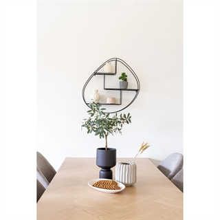 Miljøbillede med kunstig plante - oliventræ - fra House Nordic.