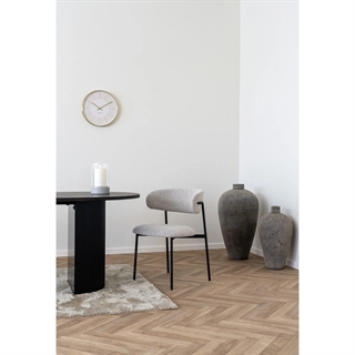Miljøbillede med Mira spisebordsstol i sandgrå/sort fra House Nordic.