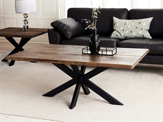 Miljøbillede med Star Sofa Base sofabordben i sort fra House of Sander