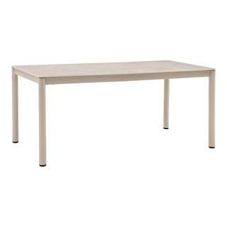 Alcudia spise-/havebord i sandfarvet aluminiumsstel og sintret stenbordplade fra House Nordic.