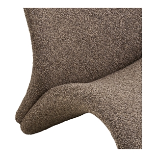 Nærbillede af Sofia loungestol i brun fra House Nordic.