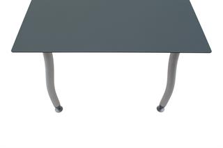 fumac konferencebord 90x210 i antracitgrå med sølvgrå stel