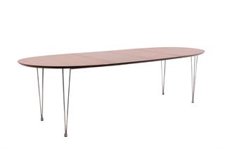 Langbord i maghogni finer med 2 udtræksplader og krom bordben.
