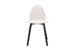 Ø48 stol med hvid skal og massivt sort træstel.