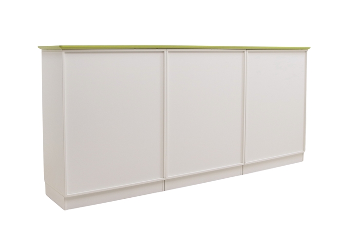 Cube Design disk/skabs sæt 3 sektioner med 2x3 rum i  hvid/lime set bagfra i en skrå vinkel.