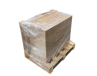 Den færdig pakkede palle med de 2 bordlamper.