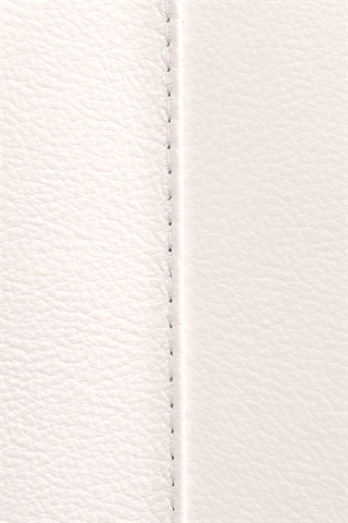 Det hvide læder set tæt på.