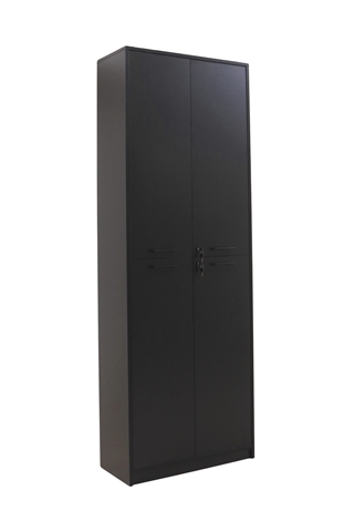 Fumac Jive reol i sort med 6 rum og låger, set forfra i en skrå vinkel.