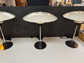 PH 4/3 Bordlampe i hvid.