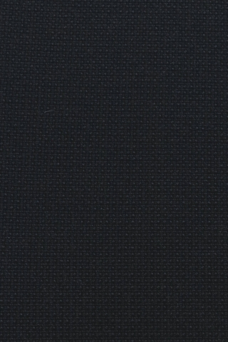 Det sorte fame stof set tæt på.