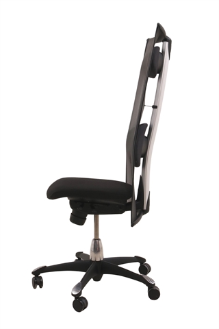 Håg H09 kontorstol i sort med meshryg, set fra siden af.