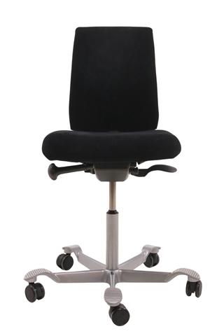 Håg H05 5300 kontorstol i sort set forfra.