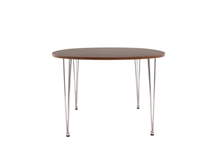 Bordet set fra enden af.