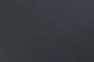 Den sorte linoleum set tæt på.