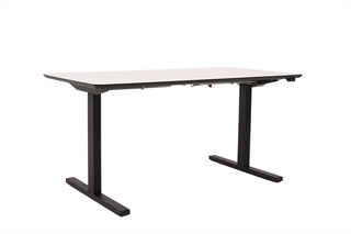 Hæve sænkebord i hvid med sort stel set forfra i en skrå vinkel.