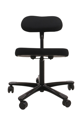 Håg Balans Vital 6035 knæstol i sort set forfra.