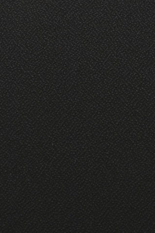 Det sorte stof set tæt på.