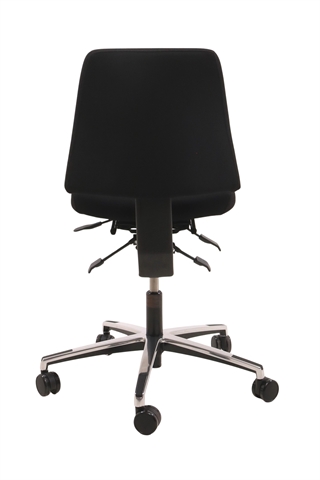 Holmris B8 kontorstol i sort med aluminiums fodkryds set bagfra.