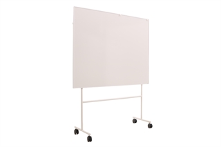 Lintex whiteboard på stativ set forfra i en skrå vinkel.