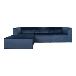 Venstrevendt sofa i mørkeblå velour fra Nordic House.