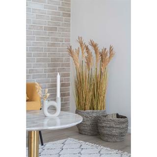 Miljøbillede med Sorghum Grass kunstig plante fra House Nordic.