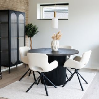 Spisebordsstol, i bouclé off-white med drejefod fra House Nordic