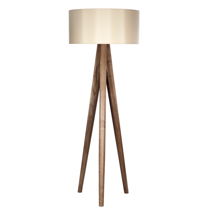 Velegnet gulvlampe fra Design by grönlund i valnød/beige.