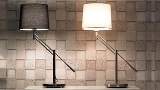 Miljøbillede med Swing bordlamper fra Design by Grönlund.